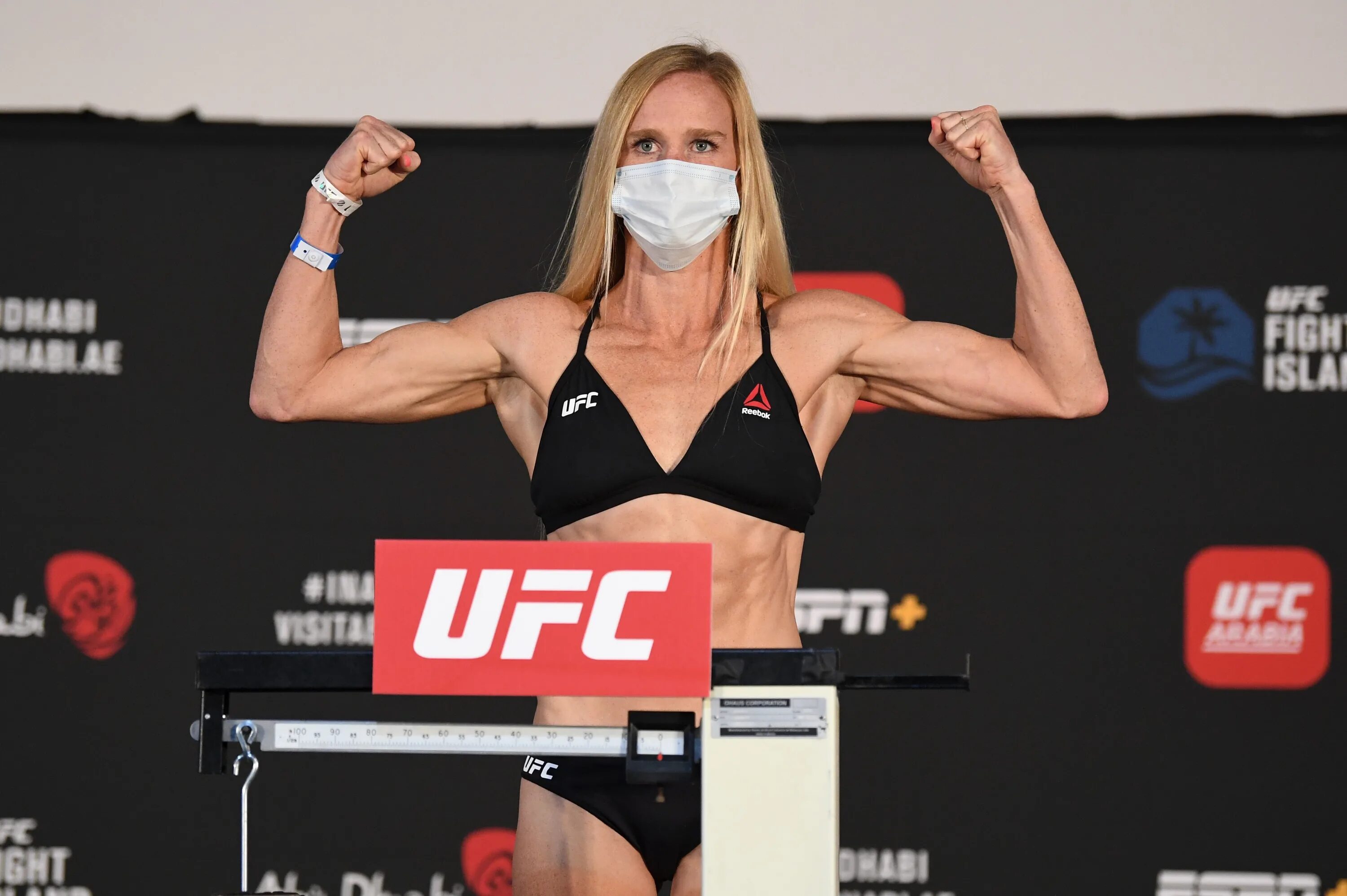 Холе холм. Holly holm. холли холм боец. холли холм ufc. холли холм фото.