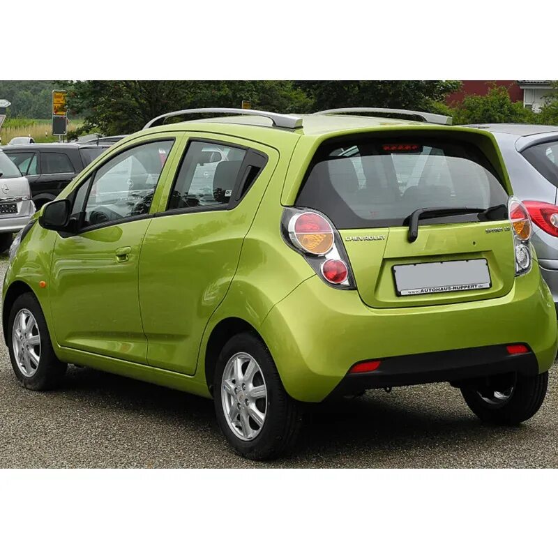 Спарк молодечно время. Шевроле спарк m400. шевроле спарк m300. chevrolet spark m400 2011. шевроле малолитражка спарк.