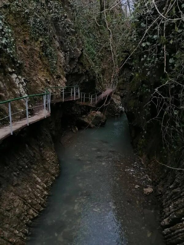 ванночки янгиабад. ущелье 2023. хунзах матлас каменная чаша. янгиабад чилтенсай водопады. ущелье 2023.