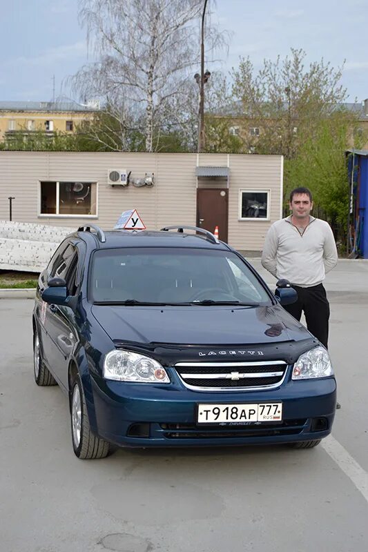 автошкола фаворит белгород. автошкола фаворит шуя остапово. автошкола фаворит курган. инструктор по вождению павел николаевич. фаворит инструкторы.