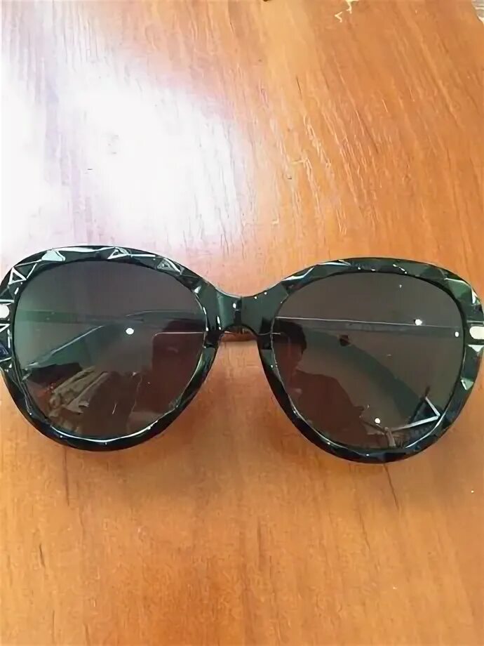 Продам очки солнцезащитные. Продам очки солнцезащитные. Продам очки солнцезащитные. Продам очки солнцезащитные. Продам очки солнцезащитные.
