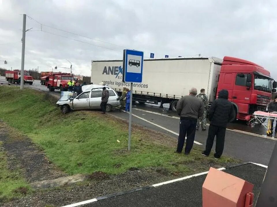 Происшествия в смоленской области. Авария на трассе м1 в Смоленской области. ДТП на м1 в Смоленской области. Авария на трассе м1 в Смоленской области вчера. Авария на трассе м1 в Смоленской области сегодня.