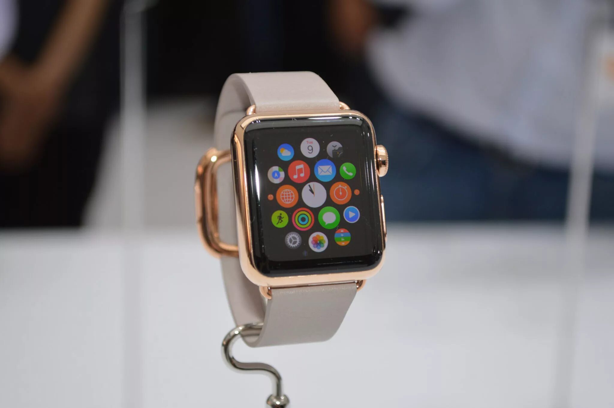 Смарт часы Эппл вотч. Apple IWATCH 8. Часы от Эппл вотч. Apple watch 1. Часы apple watch 1