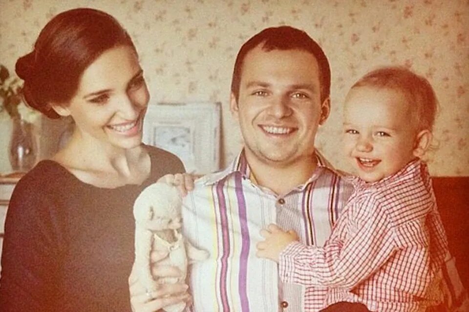 "Жены рядом нет, но мы боремся". Мать тяжело больного Алексея Янина тронула приз