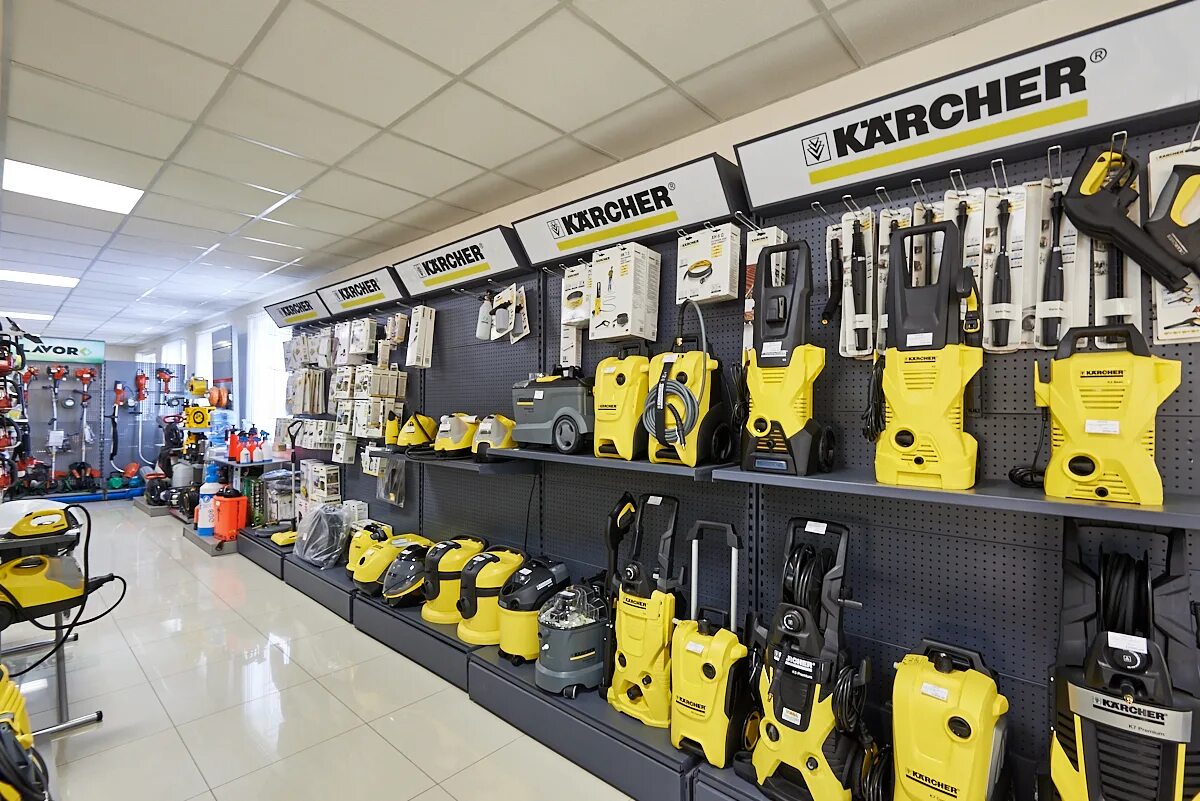 витрина для моек кухонных. мирмойки. керхер инструмент. раковины в магазине. мойка на московской.