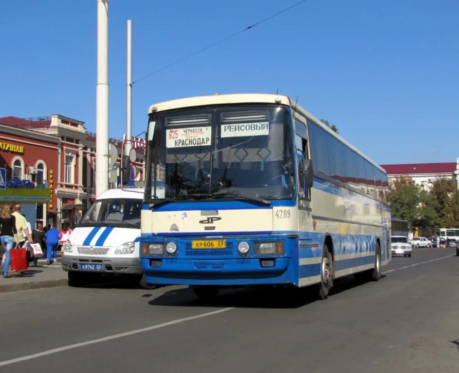 Черкесск краснодар расписание. Автобус Черкесск Москва. Черкесск Краснодар автобус. Автобус Черкесск. Краснодар Южная 606.