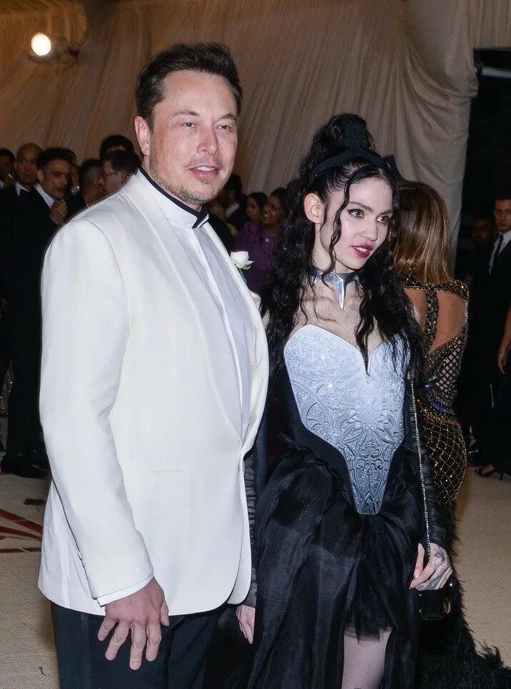 Grimes Oilon Musk. Жюстин Маск. Талула Райли Маск.