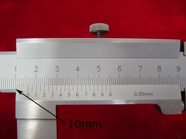 96 5 мм. Штангенциркуль шкала нониуса 0.05. Штангенциркуль 0.02 мм. 0 25 Мм на штангенциркуле. Показания штангенциркуля 0.05.