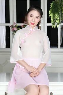 중국인 모델의 누드 사진 세트: 인 이칭 (18600) 