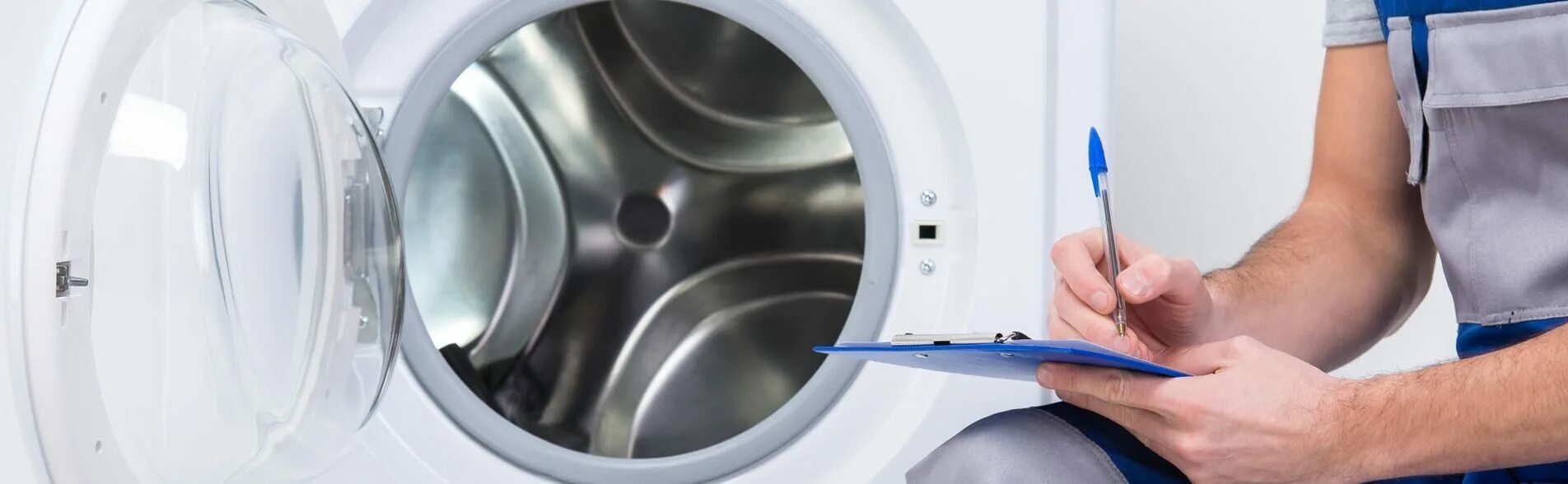 мастер чинить стиральную машину. разобрать стиральную машину аристон хотпоинт. ремонт стиральных машин аристо своими руками. стиральная машина. чемодан мастера ремонта стиральных.