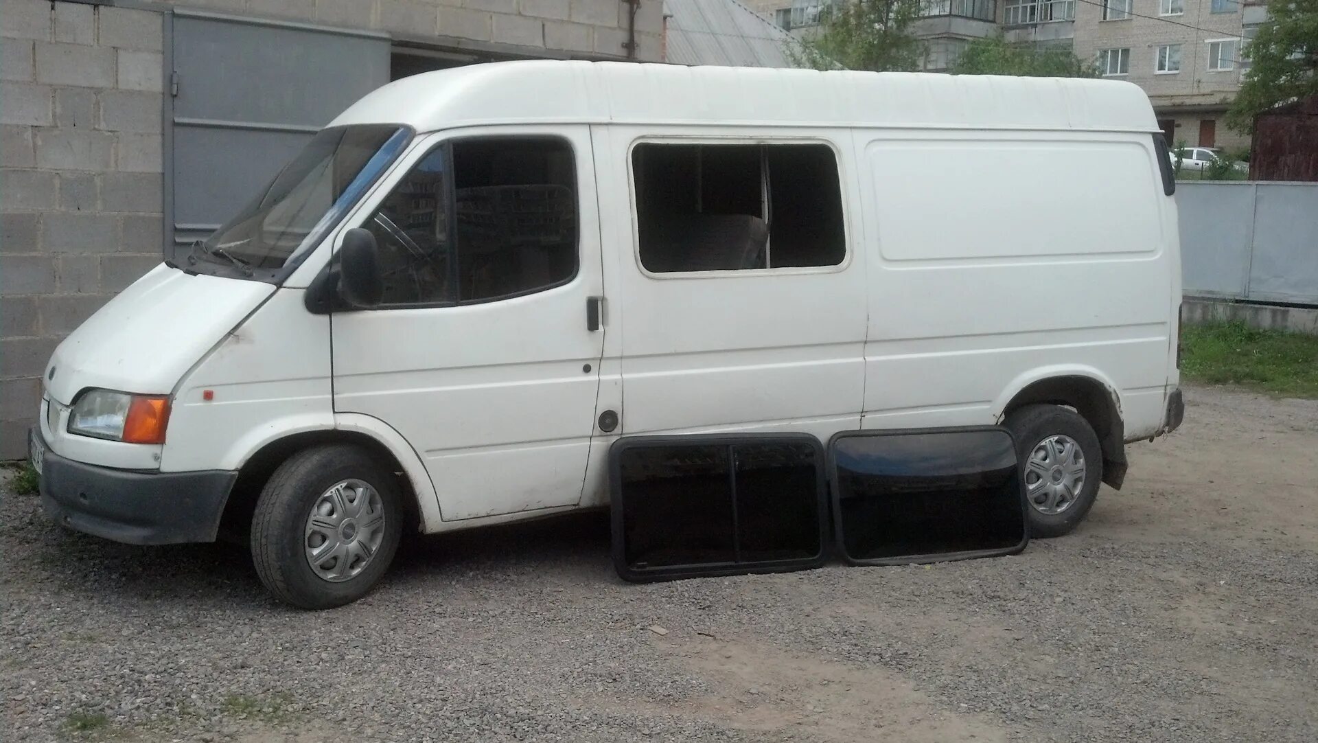 Ford Transit 4g. Ford Transit 1999. Ford Transit 2.5. Ford Transit 1999 длинный.