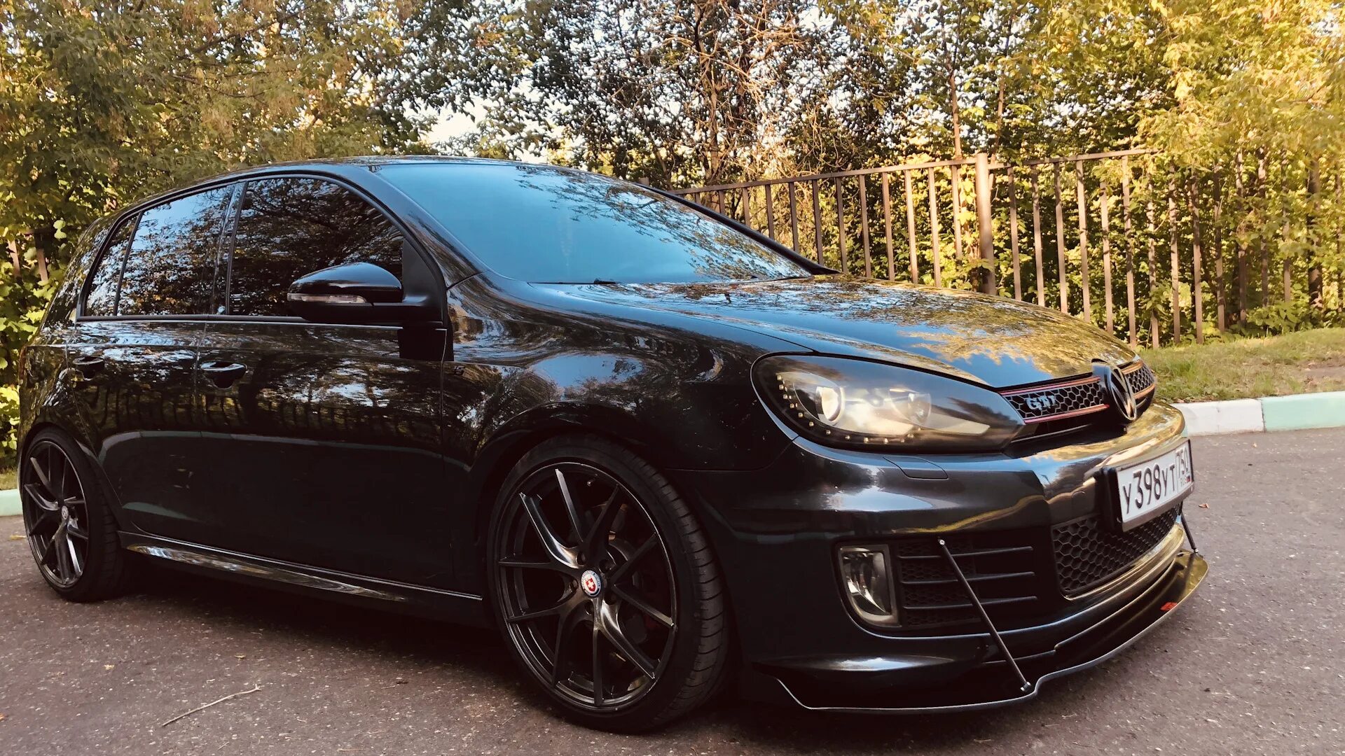 Golf mk6 черный. Golf 6 drive2. Golf 6 drive2. Диски vw 26. Диски vw67.