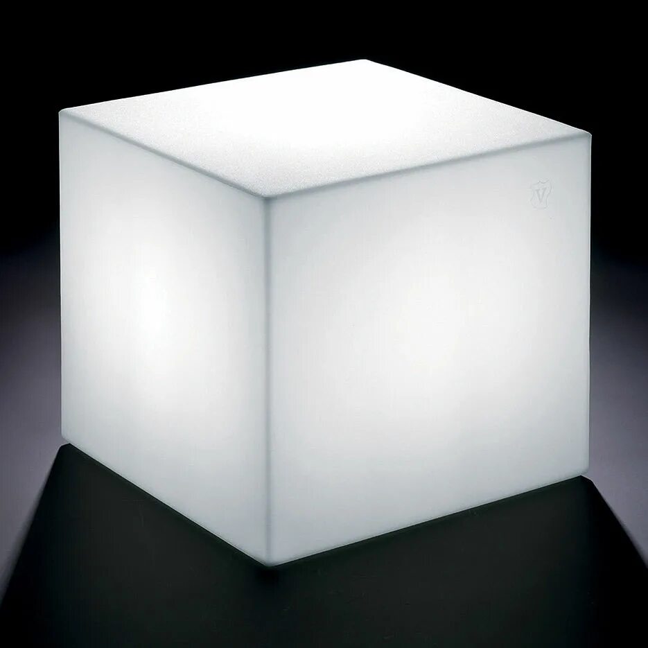 Cree cube