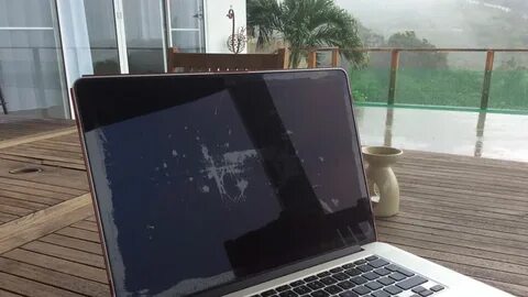 Антибликовый экран ноутбука