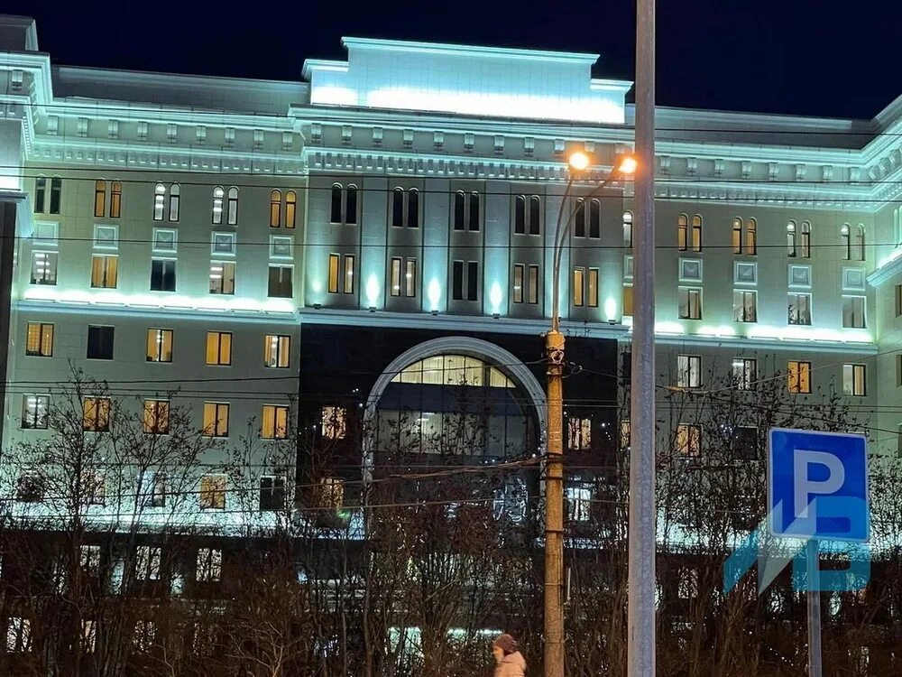 Управление фсб мурманск. Здание уфсб мурманск. Мурманск здание фсб новое. Уфсб мурманск. Уфсб мурманск.
