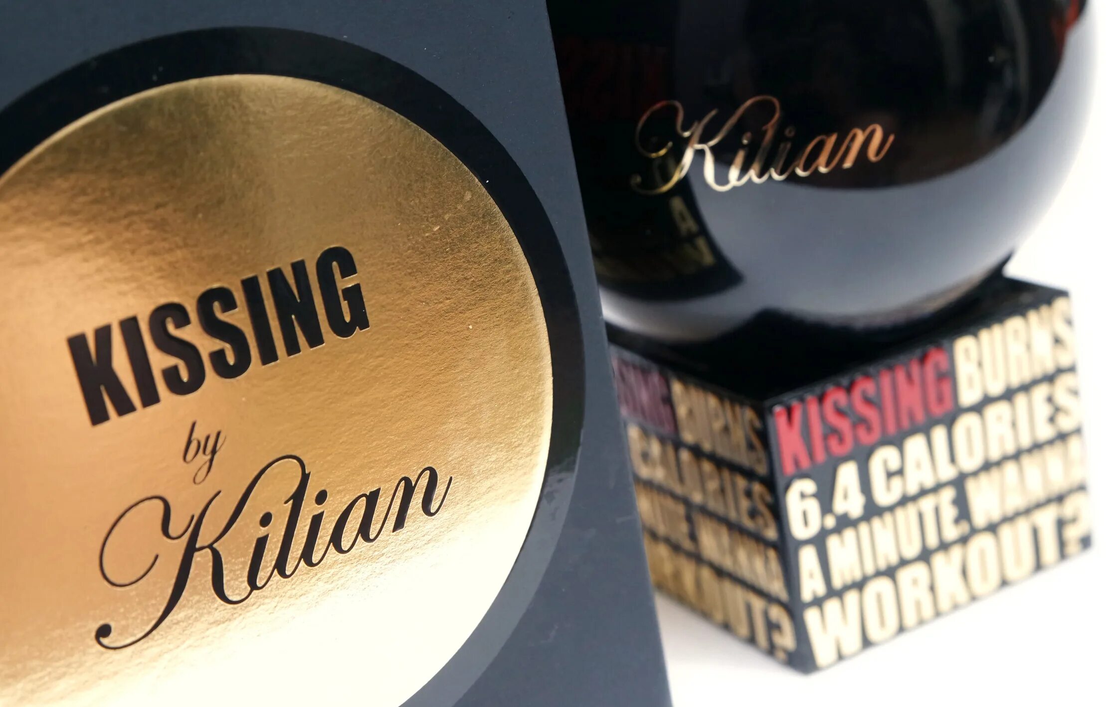 Духи килиан принцесс. Килиан Киссинг духи. By Kilian kissing EDP, 100 ml. Princess by Kilian. Духи Princess by Kilian.