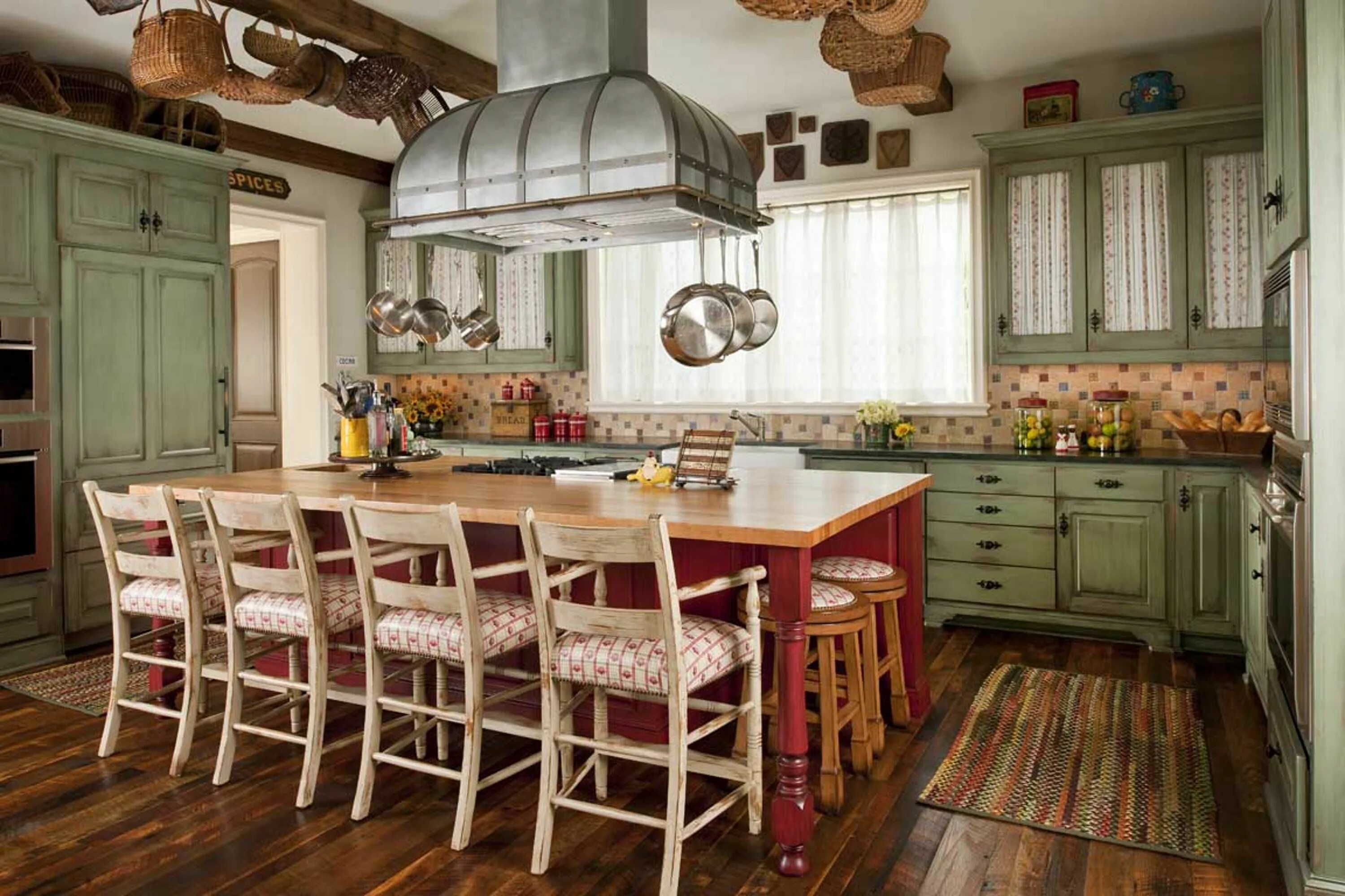 2019 Kitchen Trends are Cheery Colorful Kitchen Accents - The Cottage Market Cou