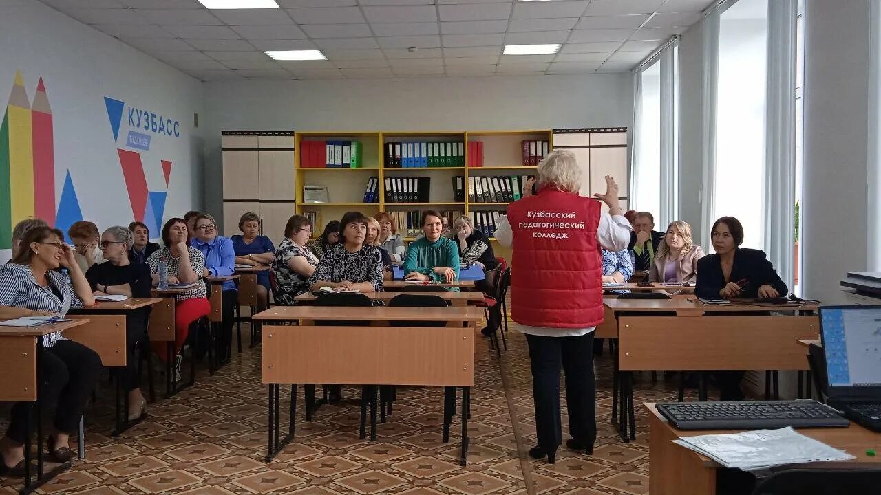 мариинское педагогическое училище. мариинский педагогический колледж. мариинский педагогический колледж имени императрицы. мариинский педагогический колледж имени императрицы. мариинский педагогический колледж имени императрицы.