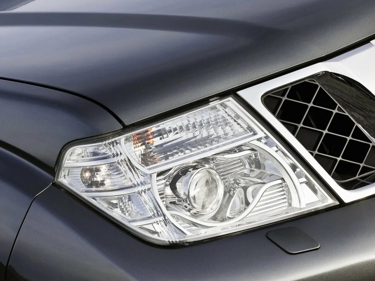 Фара nissan pathfinder. Фара pathfinder r51. Фара nissan pathfinder r51 рестайлинг. Фара nissan pathfinder r51 ксенон. Фары nissan pathfinder r51.