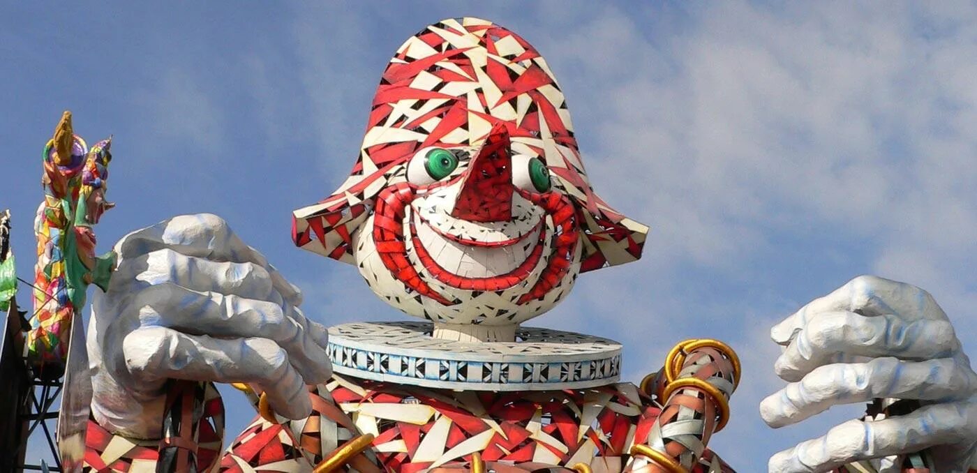 Праздники и события 2024 года. Виареджио карнавал. Carnevale di Viareggio Фредди. Карнавализация Бахтин. Карнавализация языка.