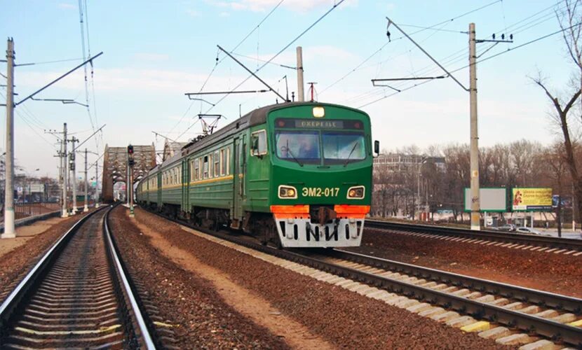 Туту электрички царицыно. Эм2-005. Эм2 Павелецкое направление. Эм2-017. Зеленая электричка.