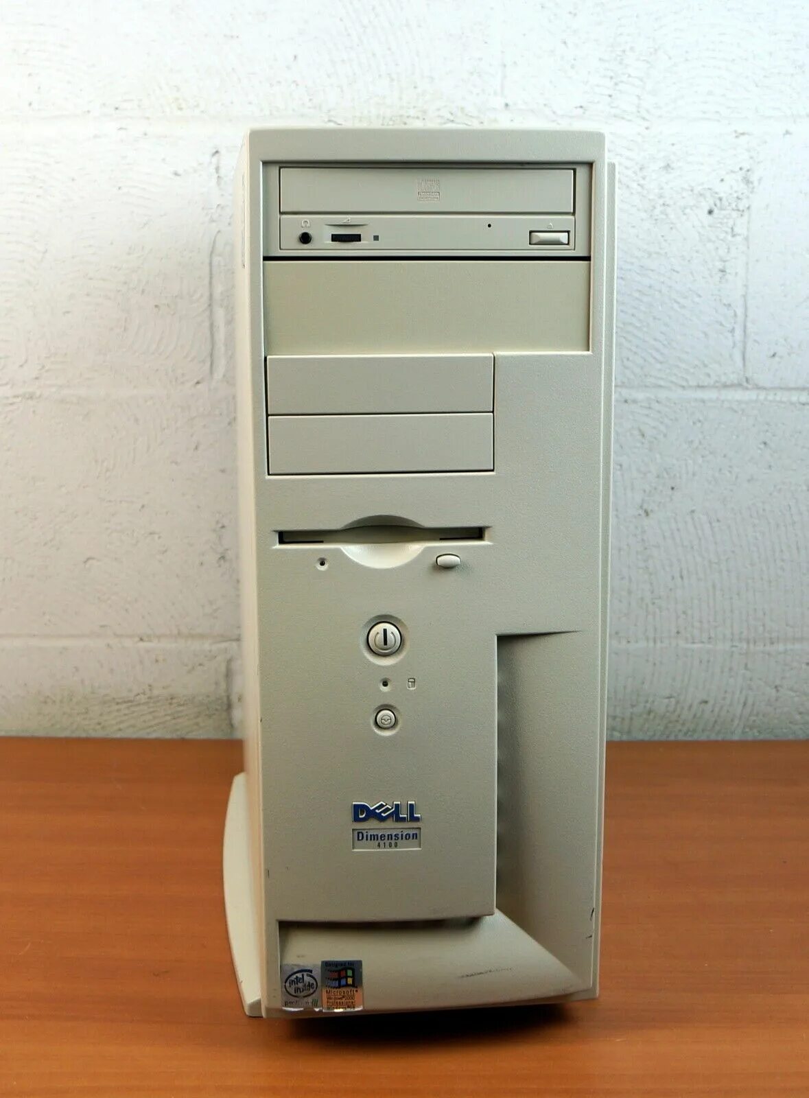 Компьютер pentium 3. Системный блок formoza celeron 2. Компьютер pentium 4. Компьютер пентиум 3 2000г. Компьютер pentium 3.