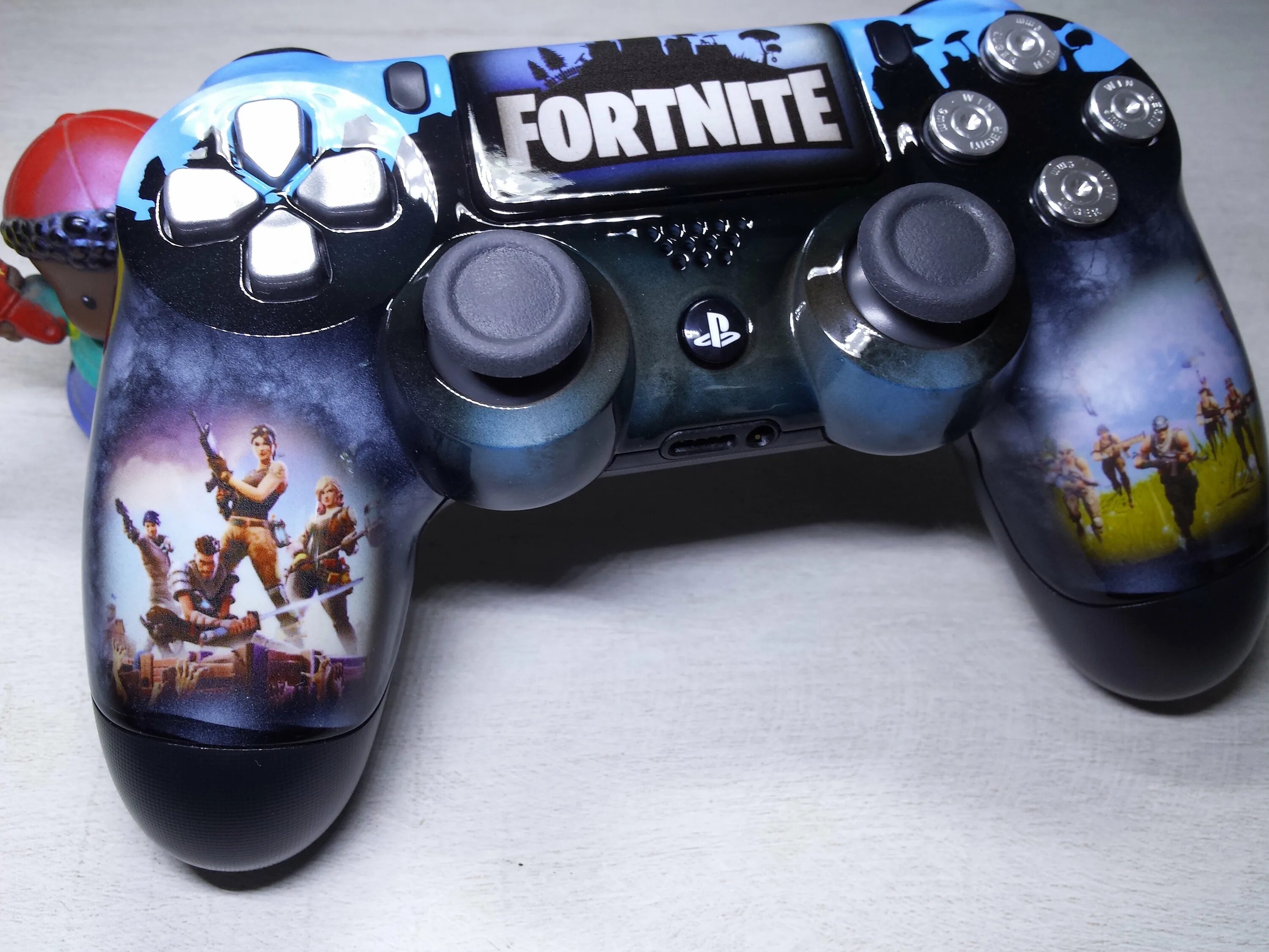 Кастомные джойстики. Пс4 джойстик Fortnite. Джойстик ps5 ФОРТНАЙТ. Кастомный Dualshock 4. Джойстик ps5 кастом сони.