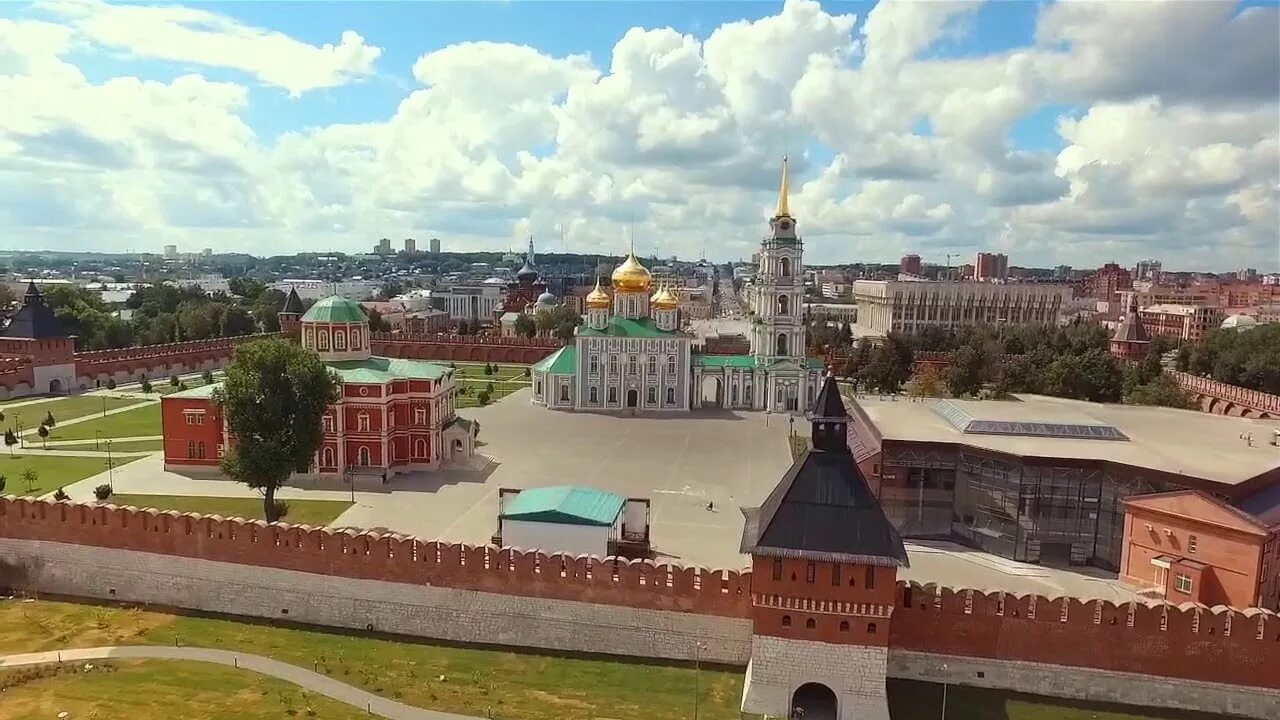 Кремль в городе тула. Тула территория тульского кремля. центр тулы кремль. тульский кремль сверху. тульский кремль панорама.