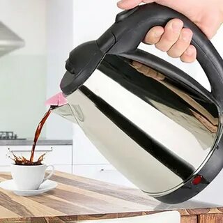 Чайник пахнет пластмассой