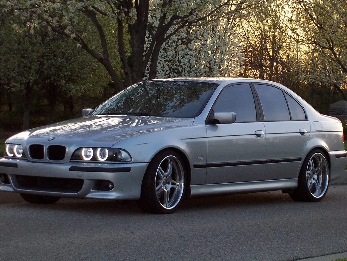 БМВ е39. BMW 520 e39. BMW 5 e39. БМВ е39 серая. Бмв е39 м52 купить