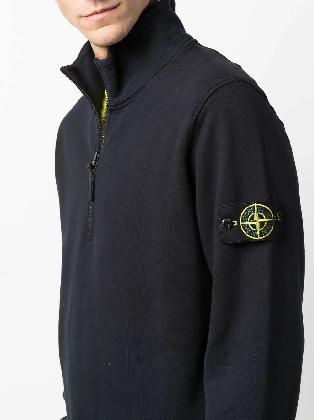 Stone island мужское купить. Худи стон Исланд. Нашивка Compass Stone Island. Кофта Stone Island 1441046. Stone Island худи на молнии.