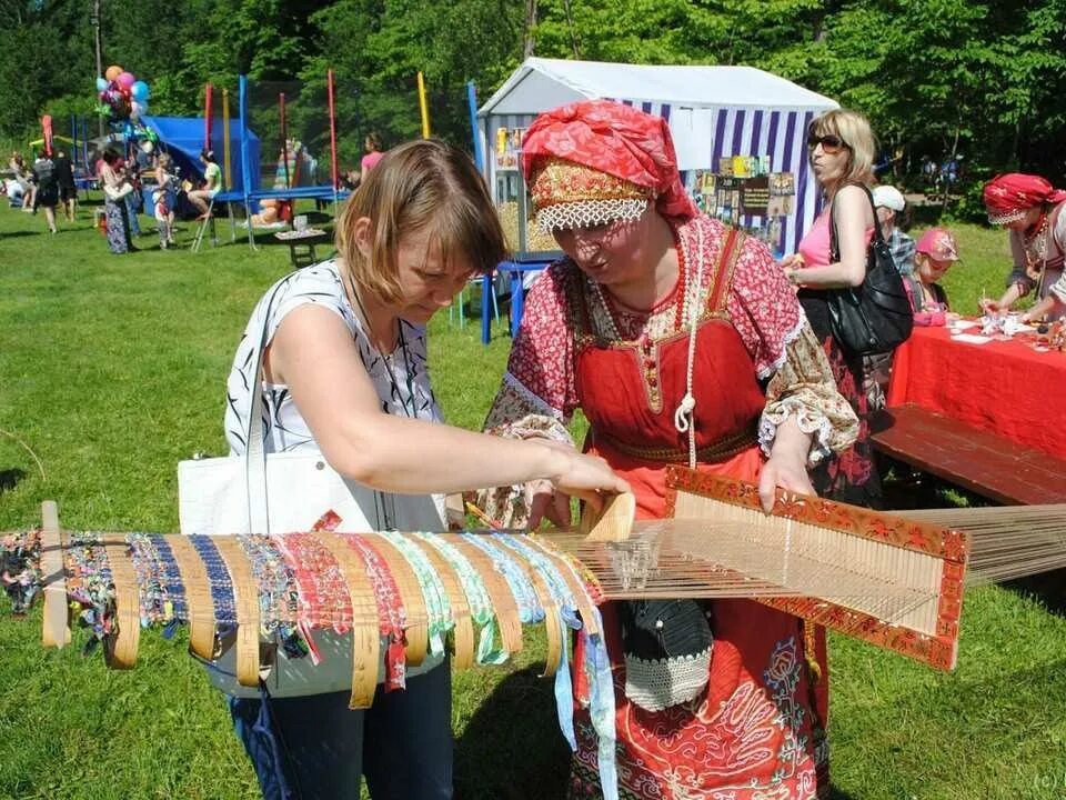 Фестиваль народных промыслов. Фестиваль народного промысла. Ярмарка город Мастеров. Ярмарка развлечений.