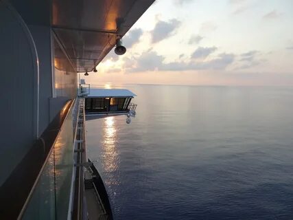 Вид с корабля на море