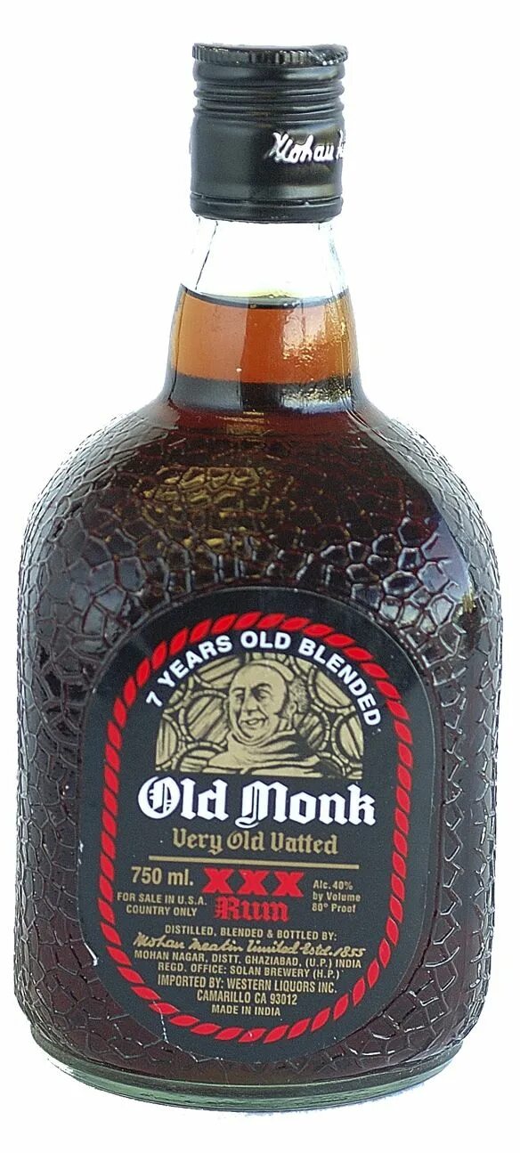 Индийский old monk. Ром Гоа Олд Монк. Темный Ром Олд Монк. Индийский виски Олд Монк. Ром из Индии Олд Монк.