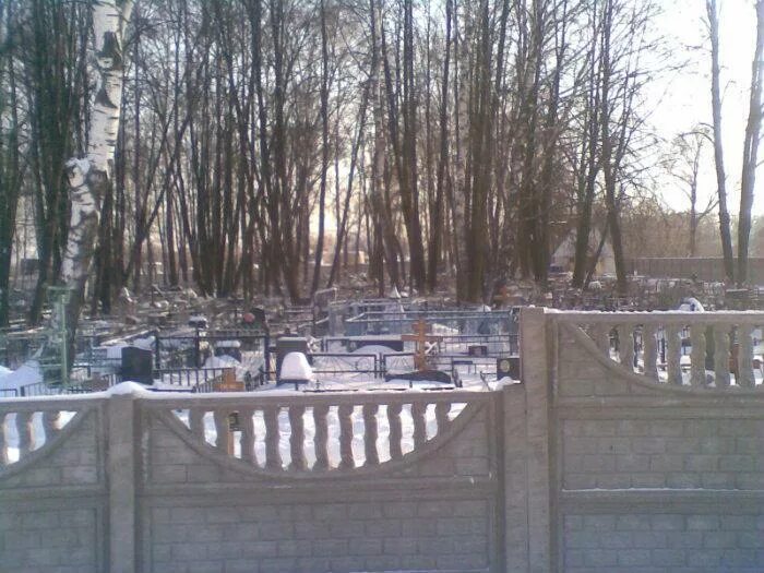 лыковское кладбище. кладбища в строгино москвы. лыковское кладбище. лыковское кладбище. кладбище в троице лыково москва.