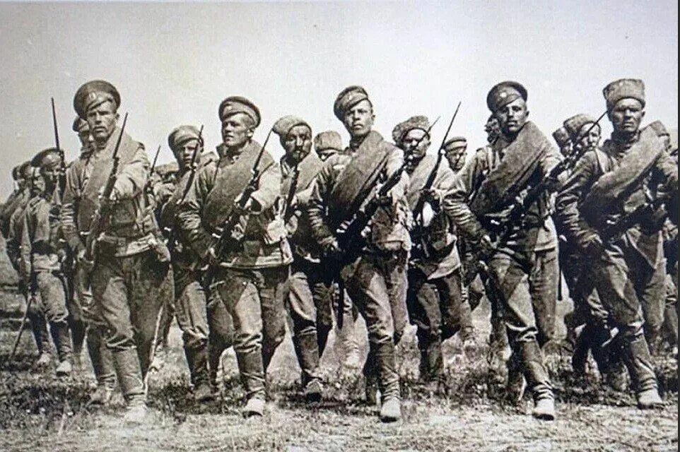 Империи участвующие в первой мировой войне. Атака русской пехоты 1914.