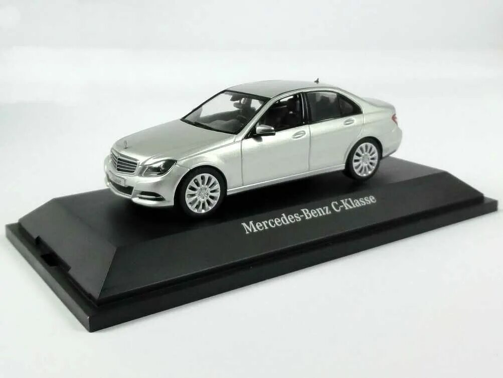 Мерседес 1 43. Модель Mercedes w204 1:43. Масштабная модель Мерседес w204. 1:43 Schuco Mercedes w204 MOPF. C-class w204 1:43.