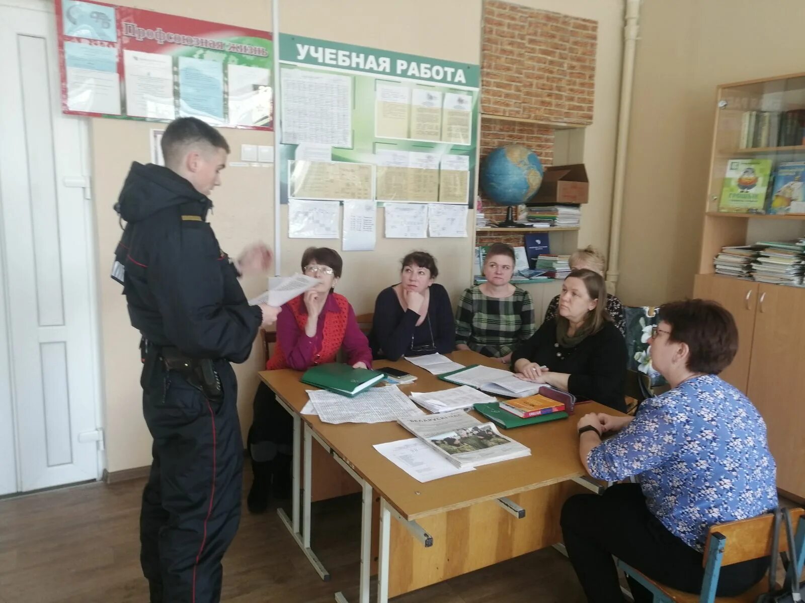 профилактические беседы с подростками темы. профилактические беседы с педагогами. профилактические беседы с педагогами. синегерия колледж общежитие. профилактические беседы с педагогами.