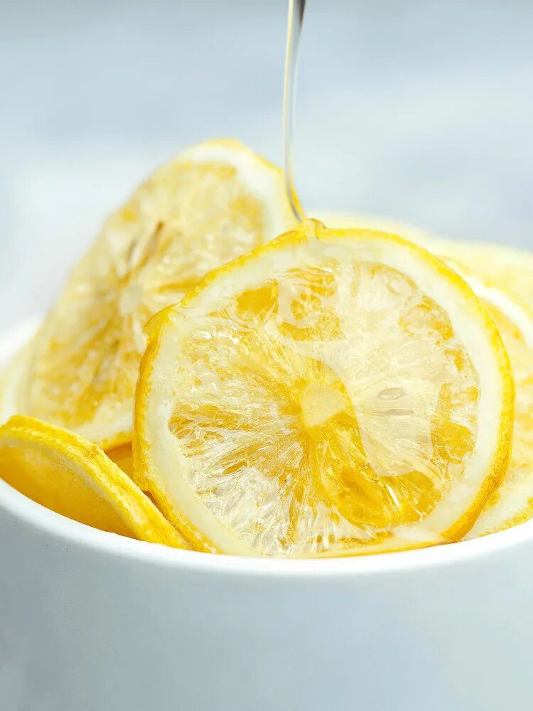 Кружка "фрукты" (цитрусы). Лимон картинка. Чай с лимоном. Красивый лимон. Лимон сверху.