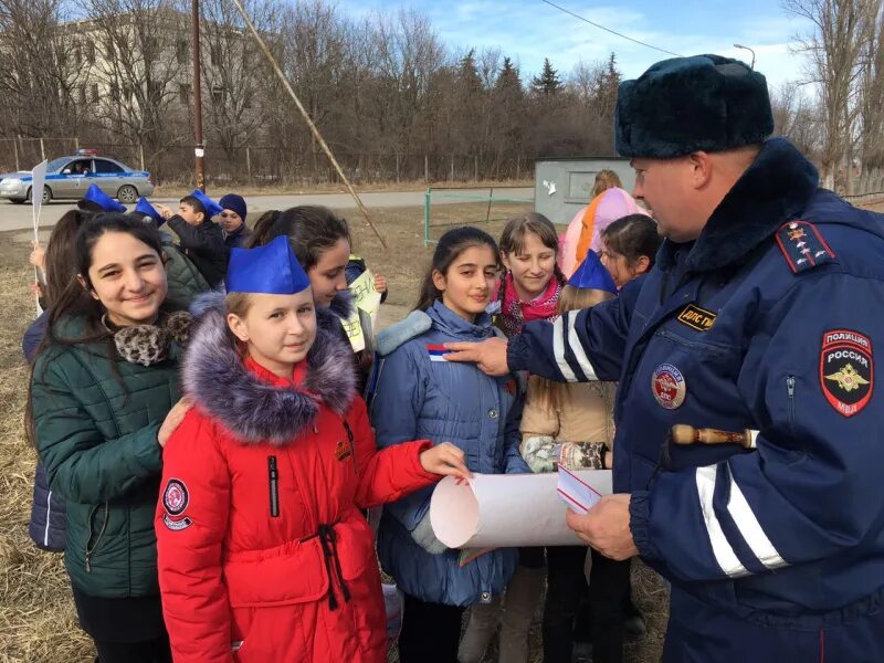 Погода суворова черкесск. Станица Суворовская Предгорный район. Сотрудники МВД Предгорный район. Трикотажка ст Суворовская Предгорный район Ставропольский край. Школа 8 ст Суворовская Предгорный район.