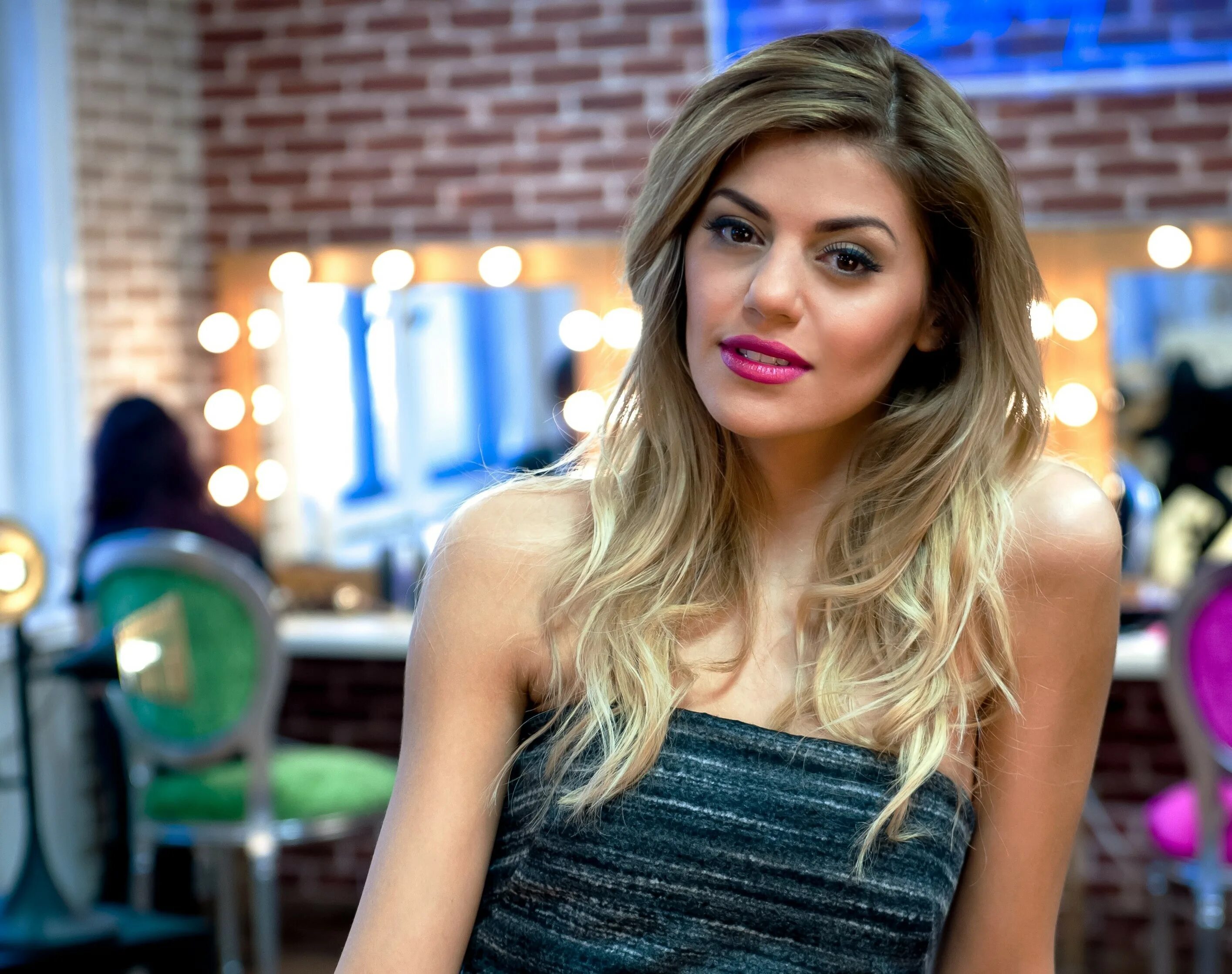 Микаэла гульбинская. Микаэла исузу исузу микаэла. Михаела мидарова. Mikaylademaiter 2021. Микаела неварес.