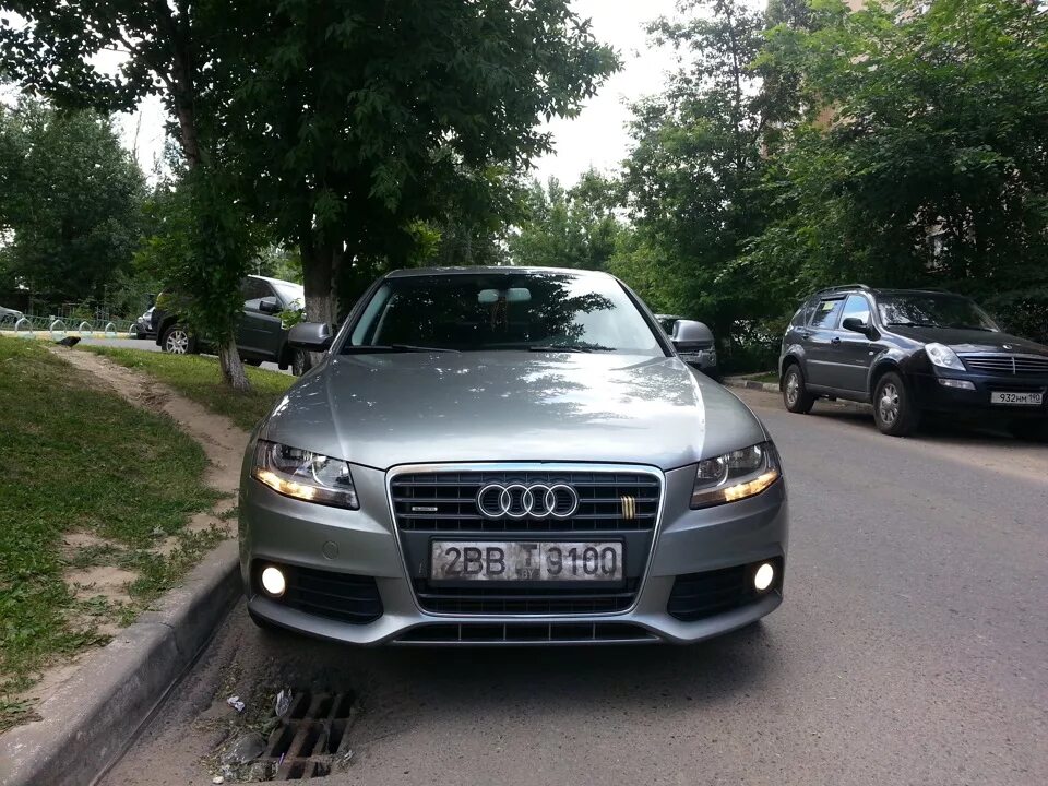 А4 б8 фара