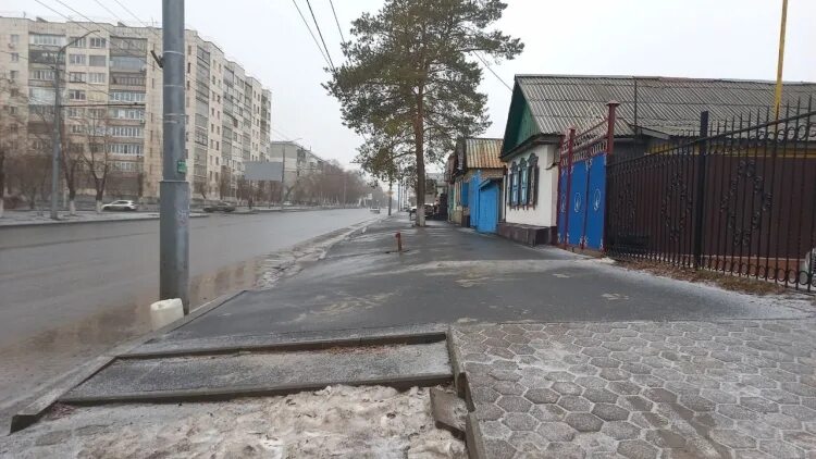Тц форштадт оренбург. Тротуар на туркестанской. Туркестан оренбург. Старинная карта туркестана. Мавзолей ходжа ахмета яссауи.