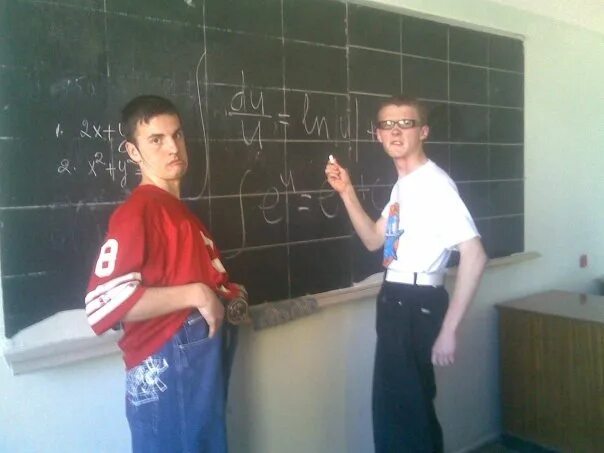 Украина гопники. Витя из канала даниэль бой. Иди сюда фото. Девочки из соцсетей. Ботан вызвал на бой быдло из класса.