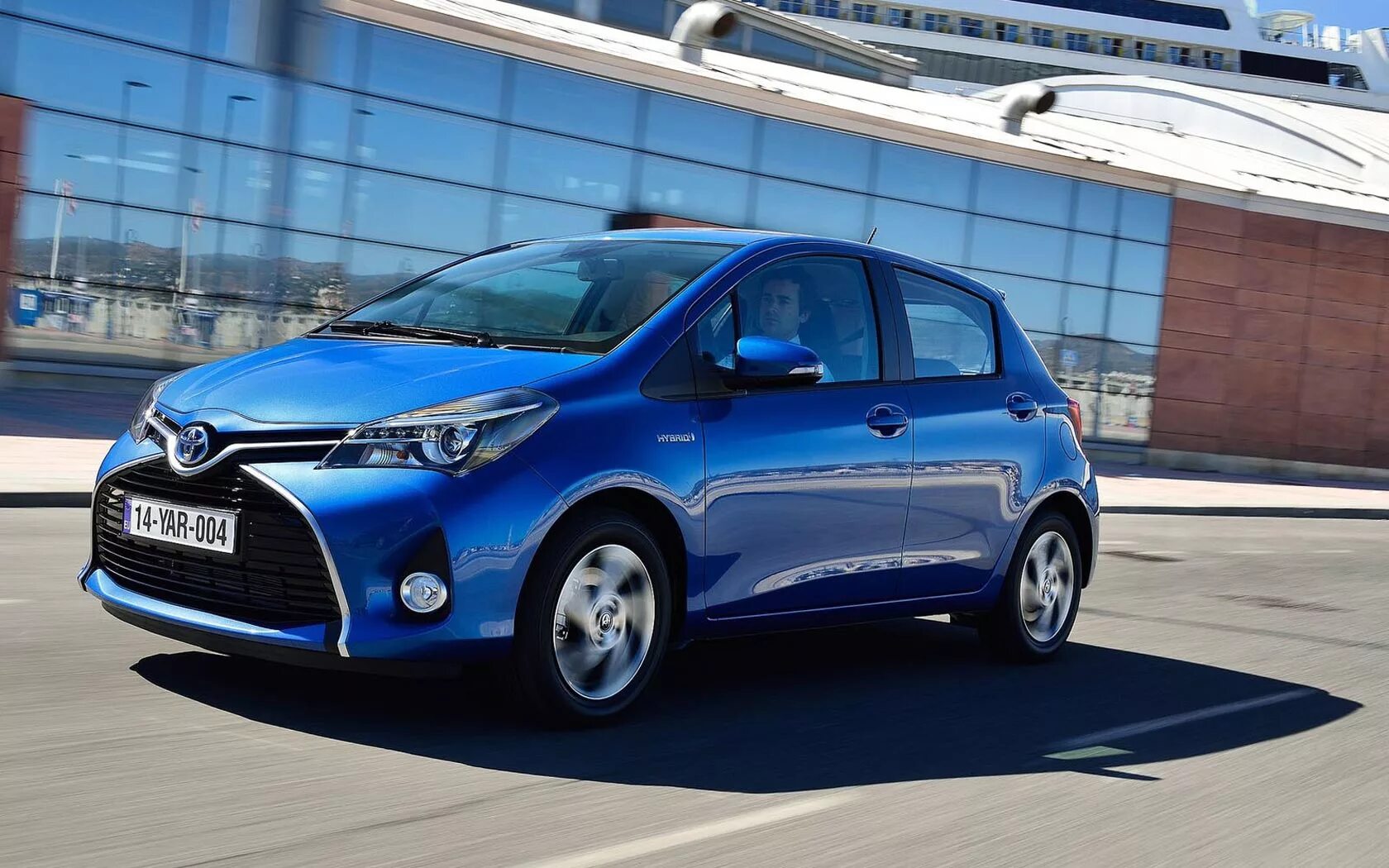 сколько тойота ярис. Toyota yaris тойота ярис. тойота варис. 3. Toyota yaris 2009.