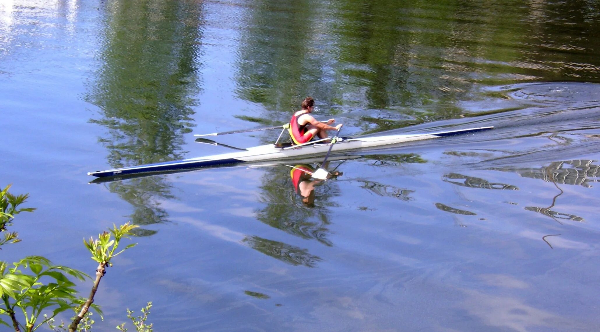 Движение весла. Рыболовный каяк (Motor Skiff 13 ft). Sculling. Solo Skiff. По Мокше на лодке.