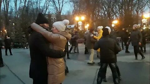 Танцы в парке горького в харькове