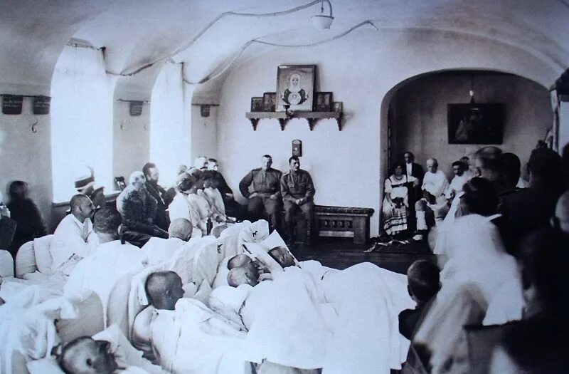 Выступление в госпитале. Концерт в госпитале во время войны детский. концерт детей перед ранеными в госпитале. концерты раненым в годы войны.