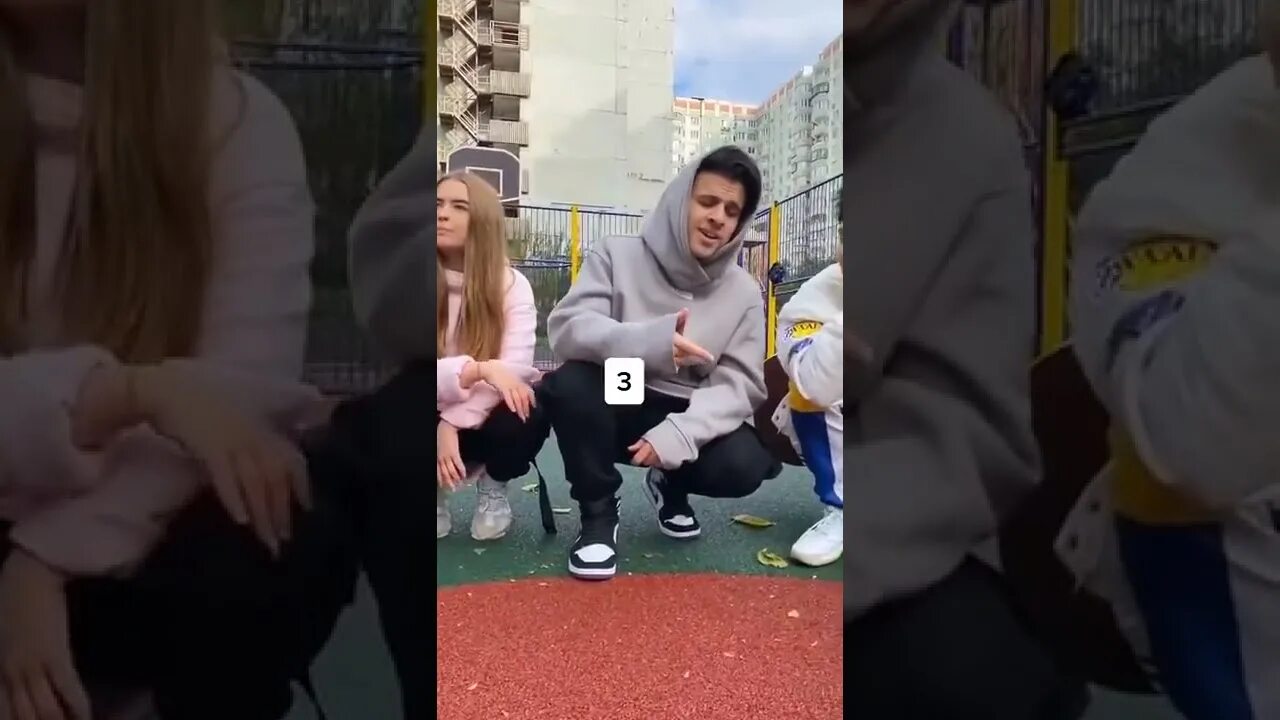 Ой свела с ума девчонка со двора. Милана хаметова и хабиб. хабиб самая красивая девчонка со двора. хабиб самая красивая девчонка. хабиб шарипов девчонка со двора.