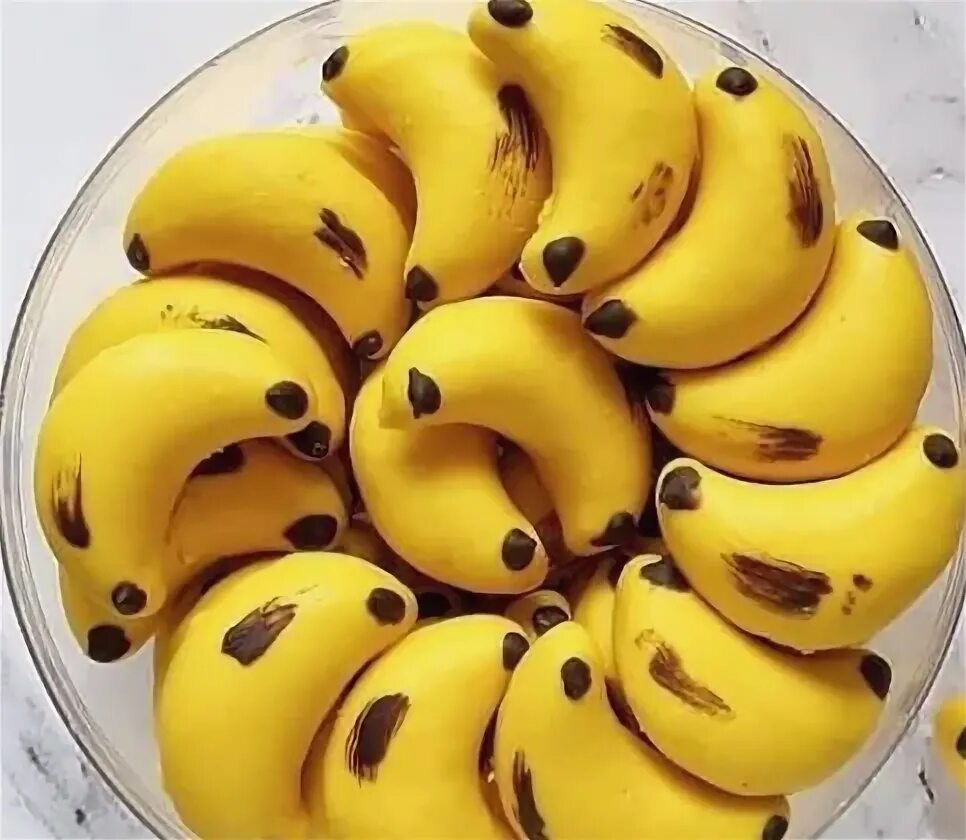Banana b